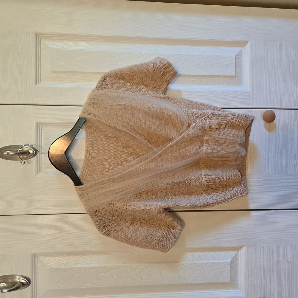 Chicwish Beige Cropped V-Neck Sweater Top